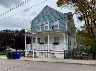 73 Pierce St, Westerly, RI 02891