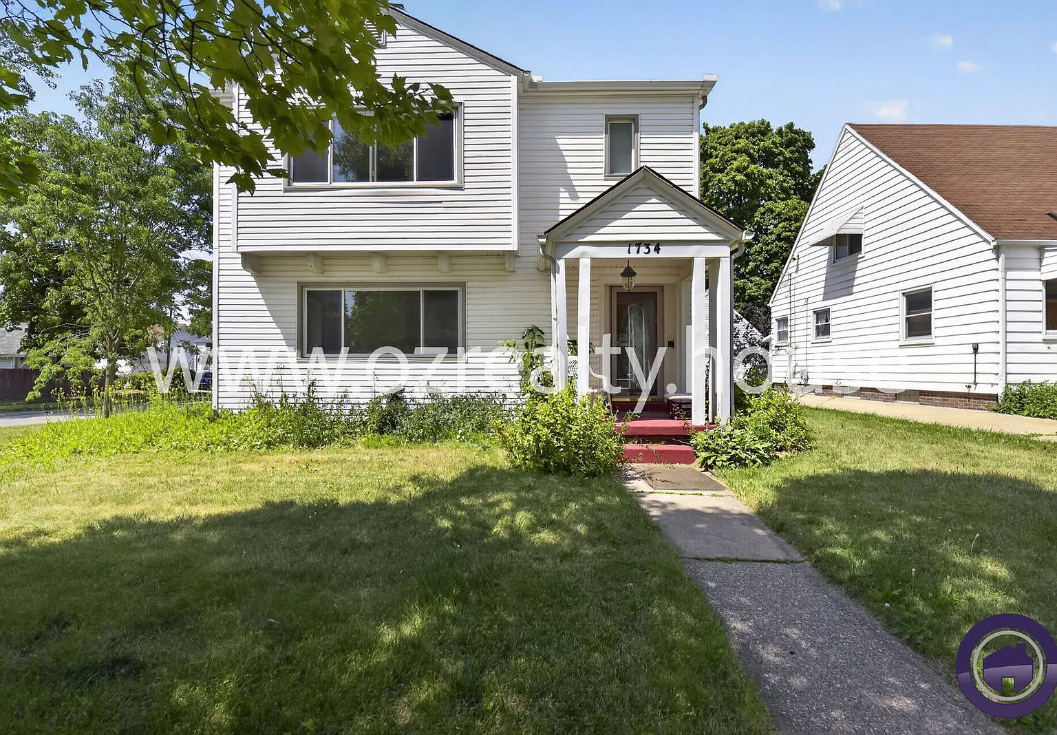 2 bed, 1.0 bath, 983 sqft, $945 — Photo 1