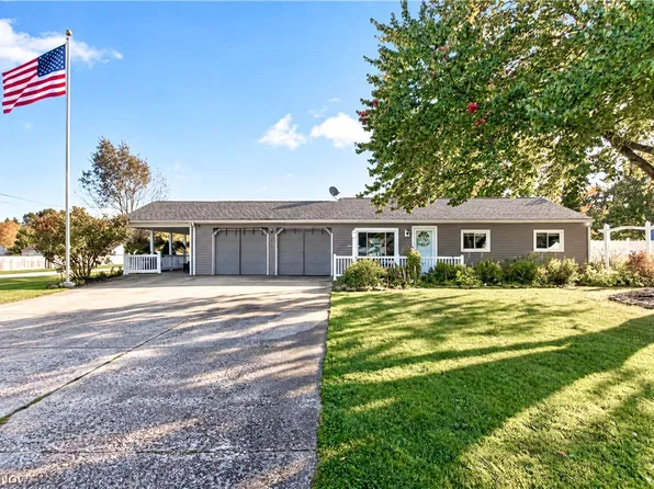 3668 Applewood Dr, Brunswick, OH 44212