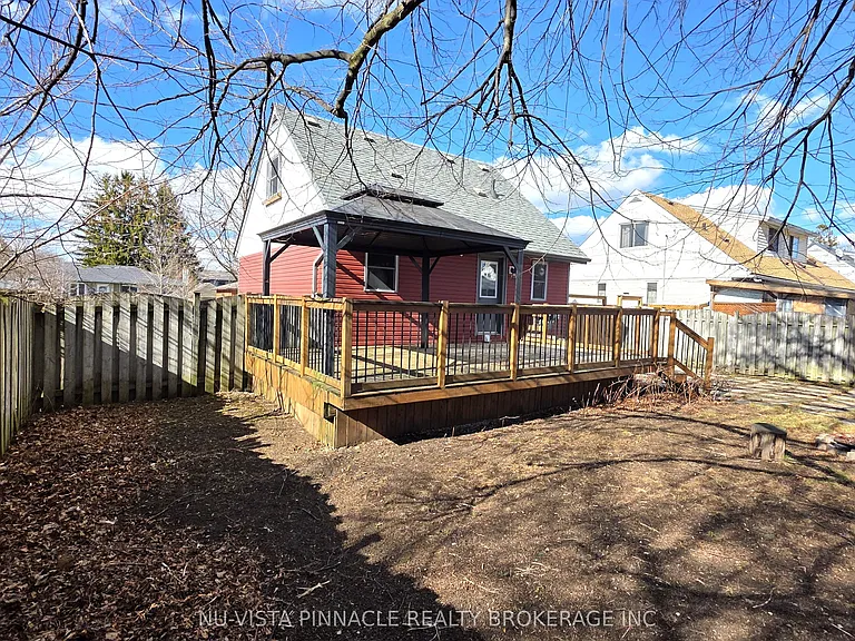 1243 Landor St — Photo 37