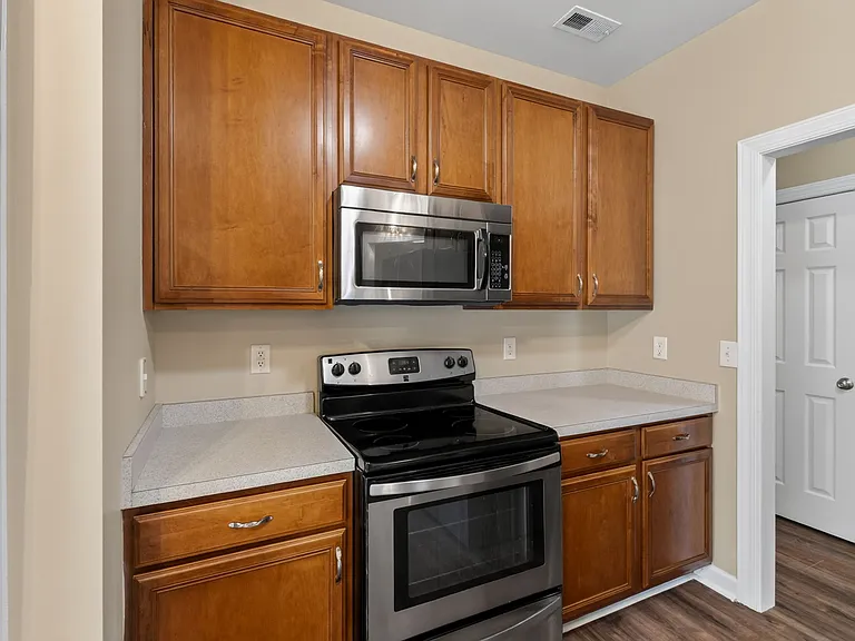 4621 Landover Dale Dr — Photo 14