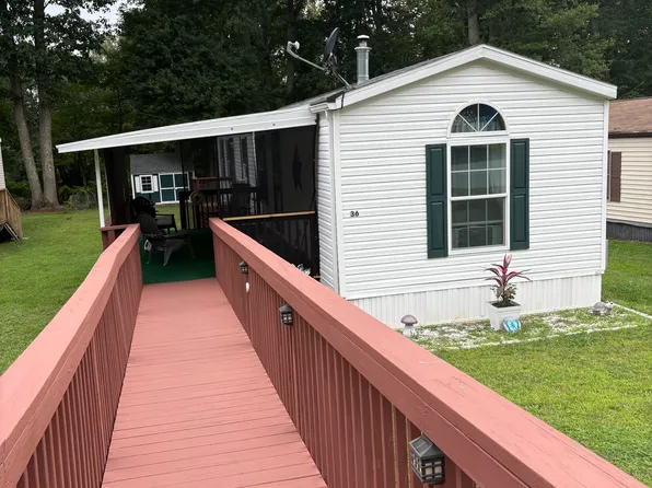 36 Nashua Street, Norwich, CT 06360