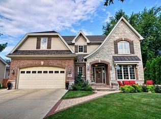 774 S Chatham Ave, Elmhurst, IL 60126