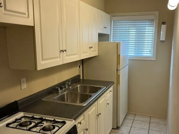 10 Indian Springs Dr, 10 Indian Springs Dr APT B, Columbus, OH 43214