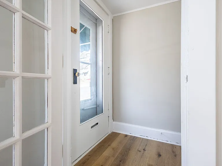 3205 Poppleton Ave — Photo 6