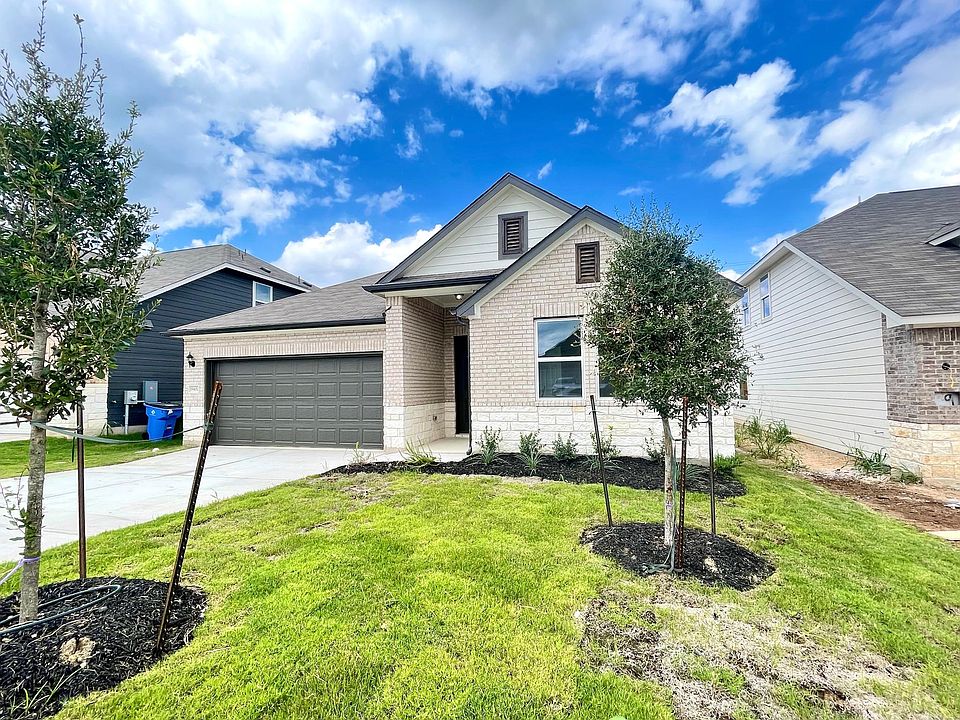 1st image of 19400 Hartwell Dr
