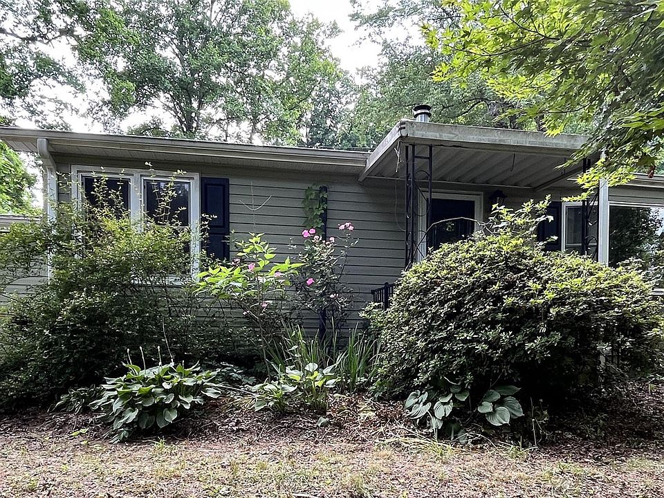1st image of 323 Armstrong Ave