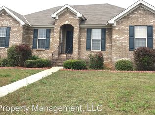 102 Old Prestwick Ct, Prattville, AL 36066