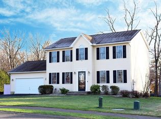 11 Allison Ln, Ludlow, MA 01056