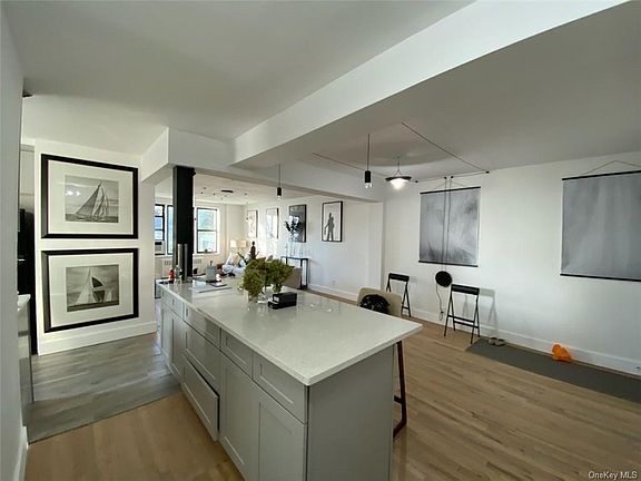 4th image of 270 N Broadway APT 3A