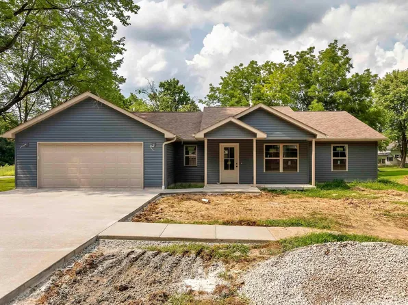 404 Hanford St, Cambria, IL 62915