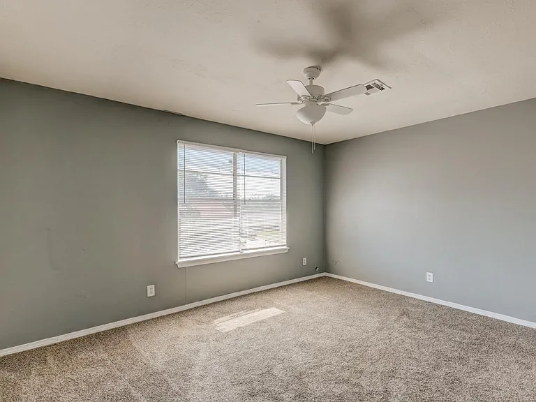 3802 Penny Dr #3802 — Photo 7
