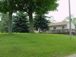 6531 Jorden Rd, Yale, MI 48097