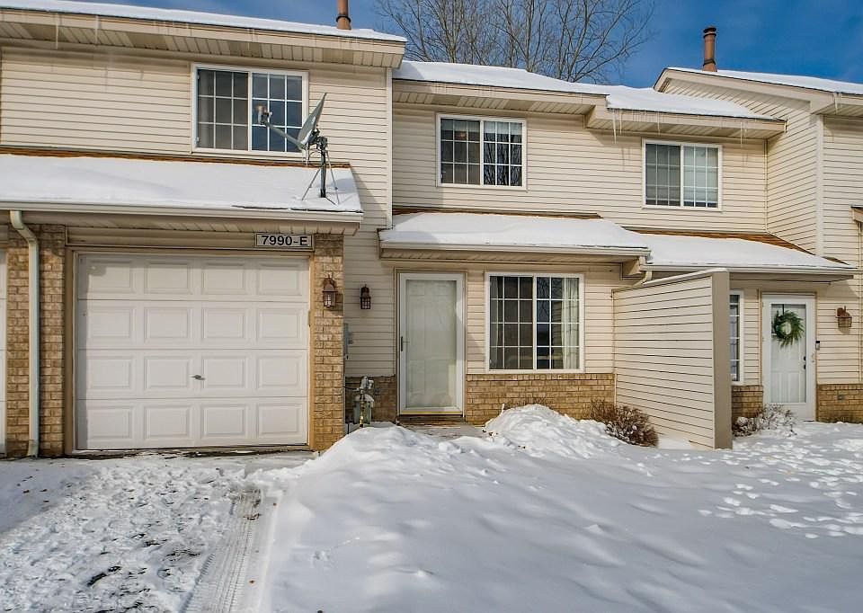 1st image of 7990 Forest Blvd