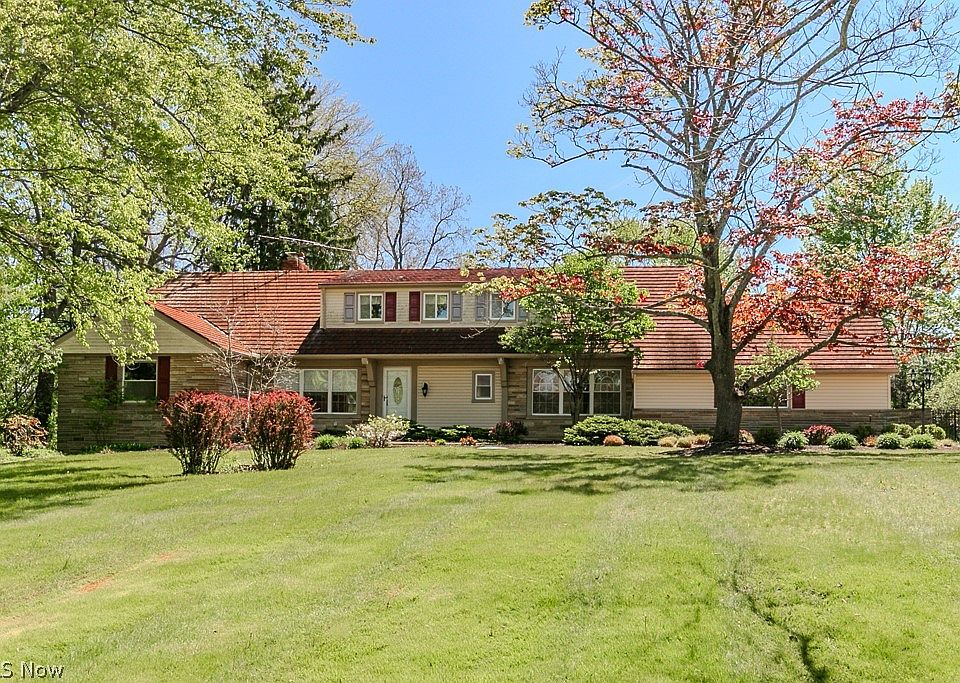 1st image of 29426 Gates Mills Blvd
