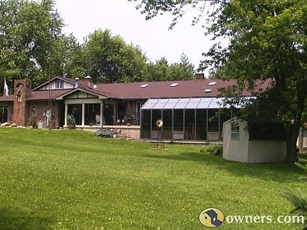 Indoor pool & 5 car storage