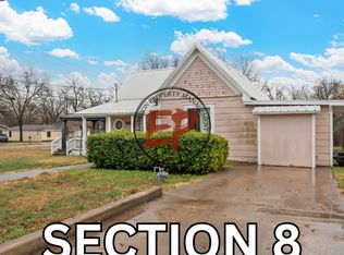 109 W Warren St, Hewitt, TX 76643
