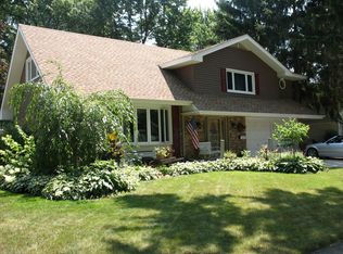 4258 Wilson Ave, Rolling Meadows, IL 60008