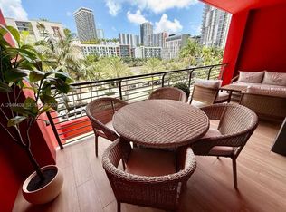 90 NE 32nd #302, Miami, FL 33137