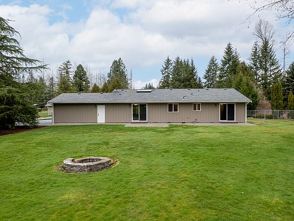 4th image of 28805 107th Avenue Ct E
