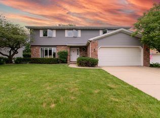 1305 Chadwick Dr, Normal, IL 61761