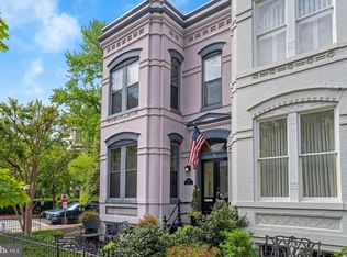 1100 E Capitol St NE, Washington, DC 20002