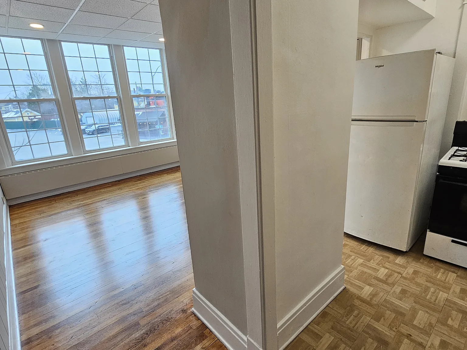3152 Main St — Photo 3