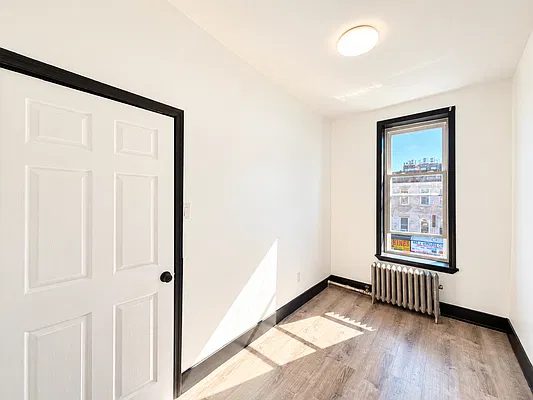 Bedroom, photo 5