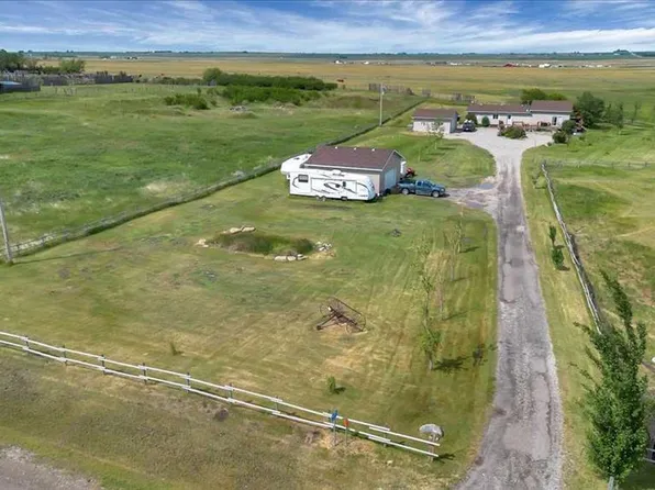 233076 S Range Road 245, Wheatland County, AB T1P 0R6