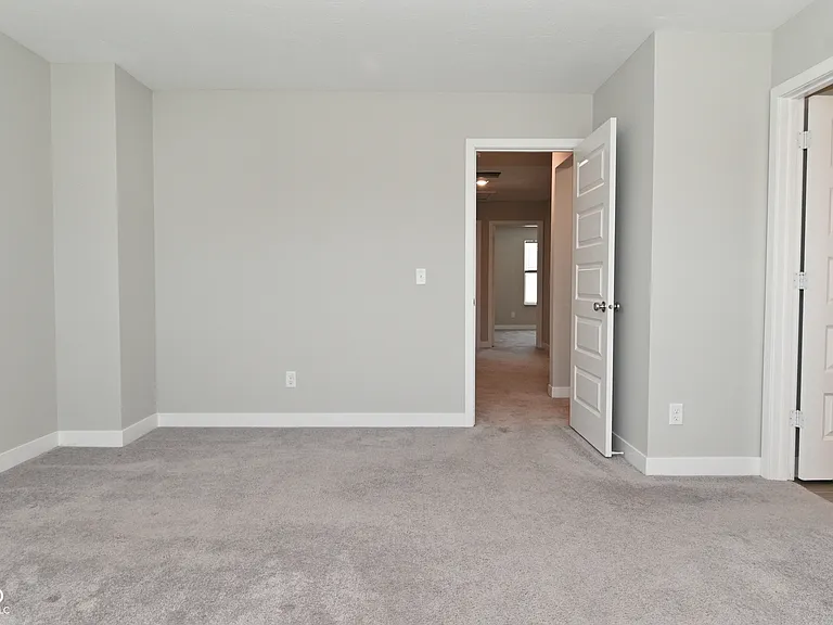 1964 Rowena Ln — Photo 52