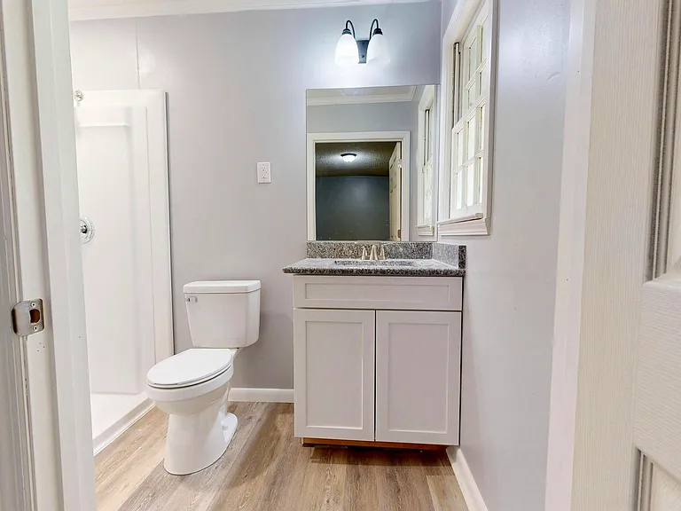 1001 Darling Ave — Photo 21