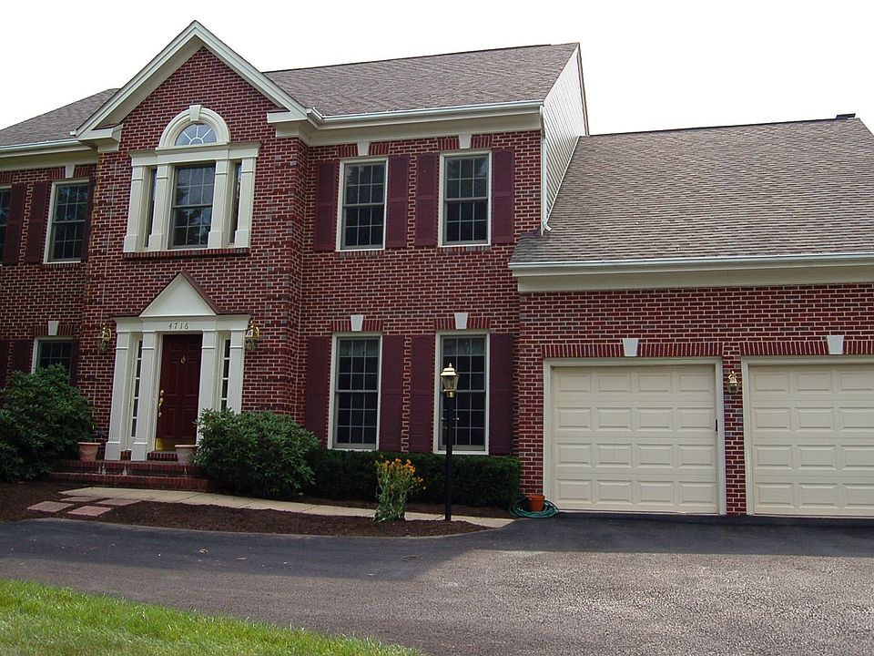 1st image of 4716 Walney Knoll Ct