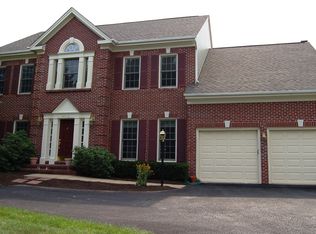 4716 Walney Knoll Ct, Chantilly, VA 20151