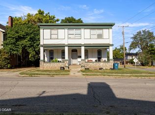 116 N High St, Neosho, MO 64850