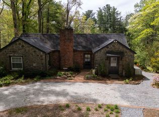 100 Woodmere Dr, Columbus, NC 28722