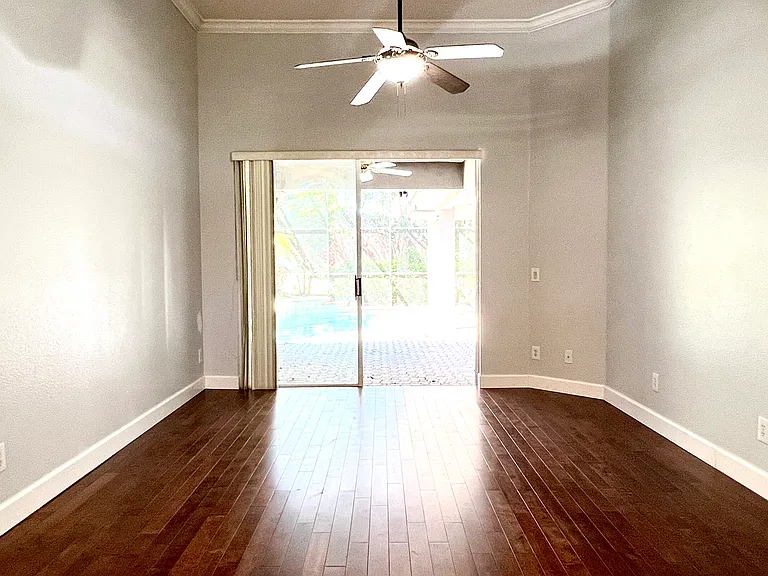 885 Oak Landings Ct — Photo 8