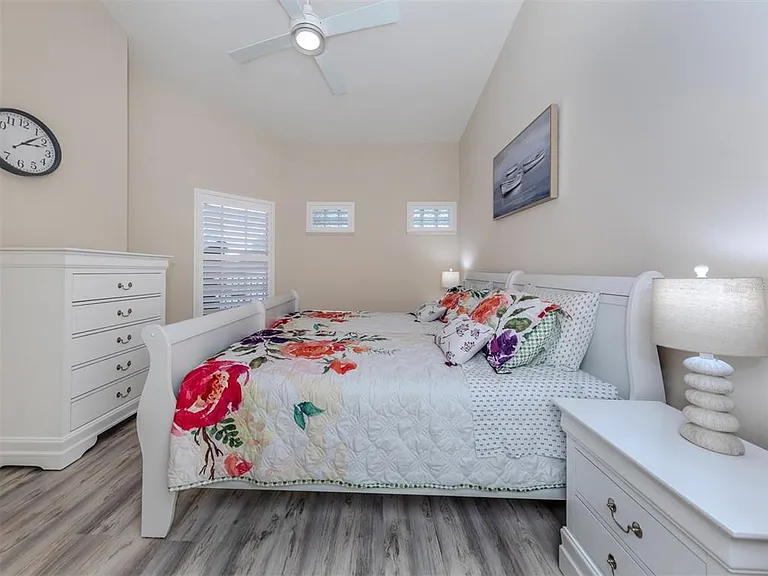 901 Addington Ct #203 — Photo 29