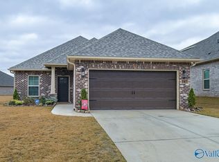 147 Midpark Dr, Meridianville, AL 35759