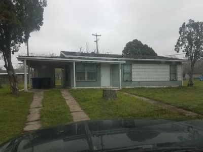727 E Petaluma Blvd, San Antonio, TX, 78221