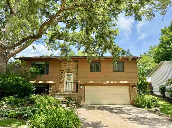 104 Oberlin St, Iowa City, IA 52245