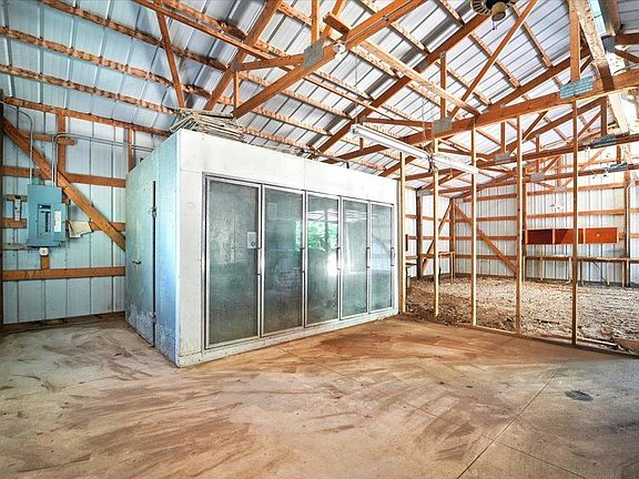 5th image of 4502 W Mount Vernon Rd