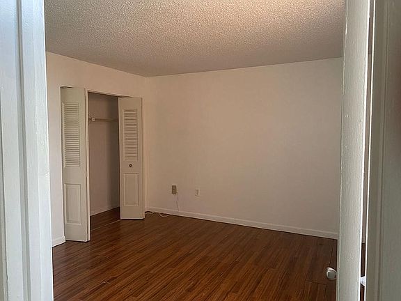 5th image of 9420 W Flagler St APT 413