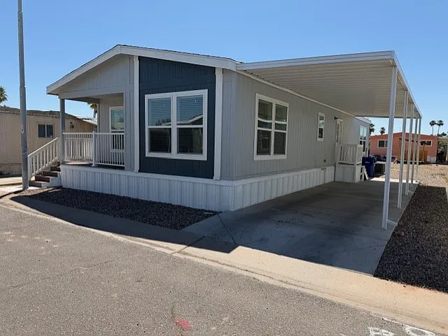 Building Photo - 2060 N Ctr #430