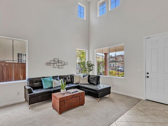 2nd image of 416 Bettona Way