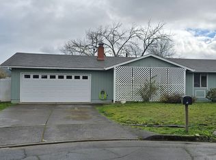 61 Carmel Ct, Roseburg, OR 97471