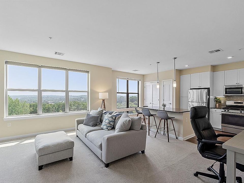 1st image of 4 Avalon Dr Unit 4506