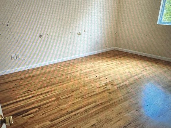 3rd image of 156 Jewett Ave