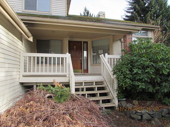 2nd image of 10905 205th Avenue Ct E