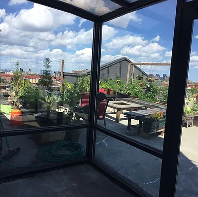 Rented by Manhattan Management LLC | media 97