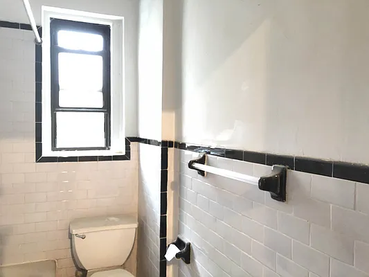 Rented by Bruma Realty LLC | media 2